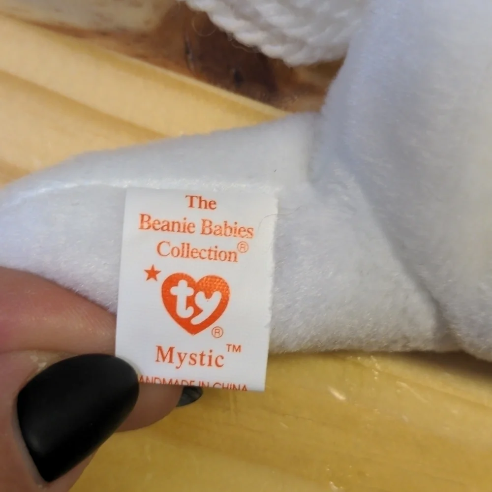 TY MYSTIC Beanie Baby Mystic the Unicorn Iridescent Horn Collectibles BD 5-21-94